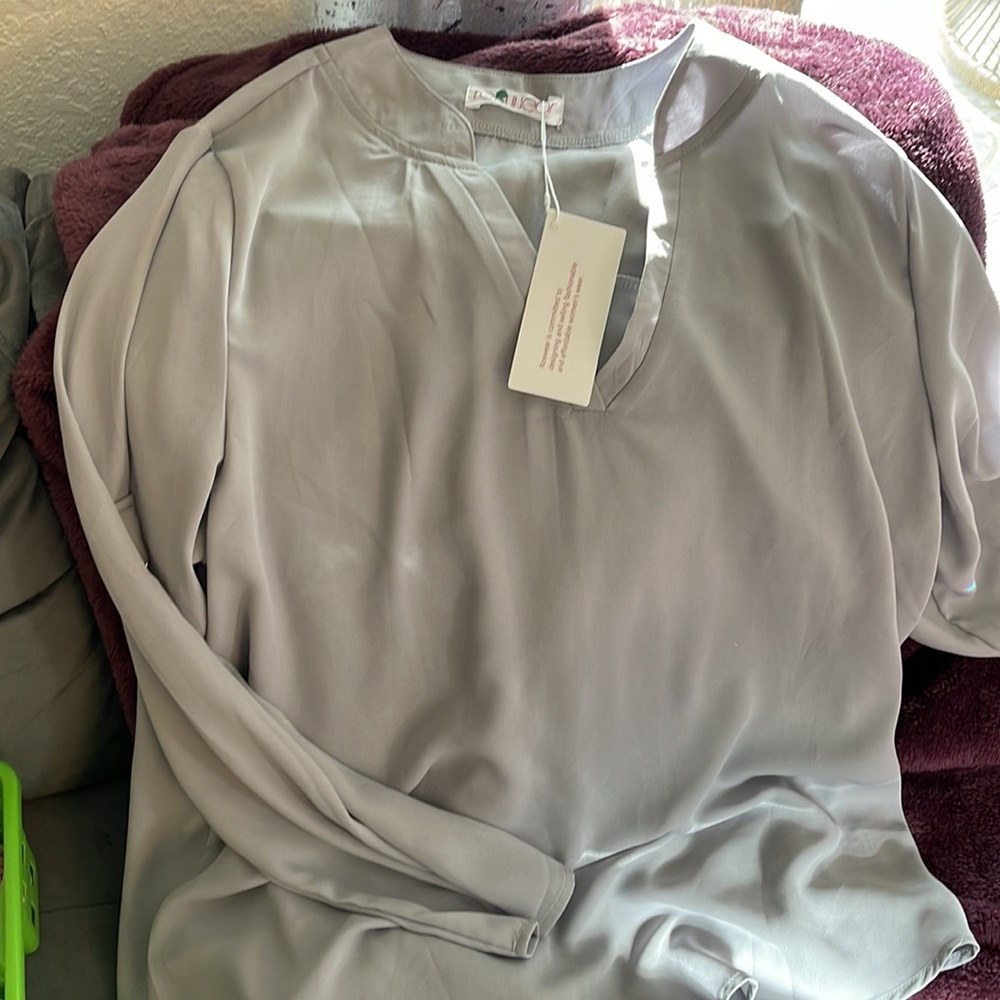 Roswear gray Woman's dressy top blouse XL